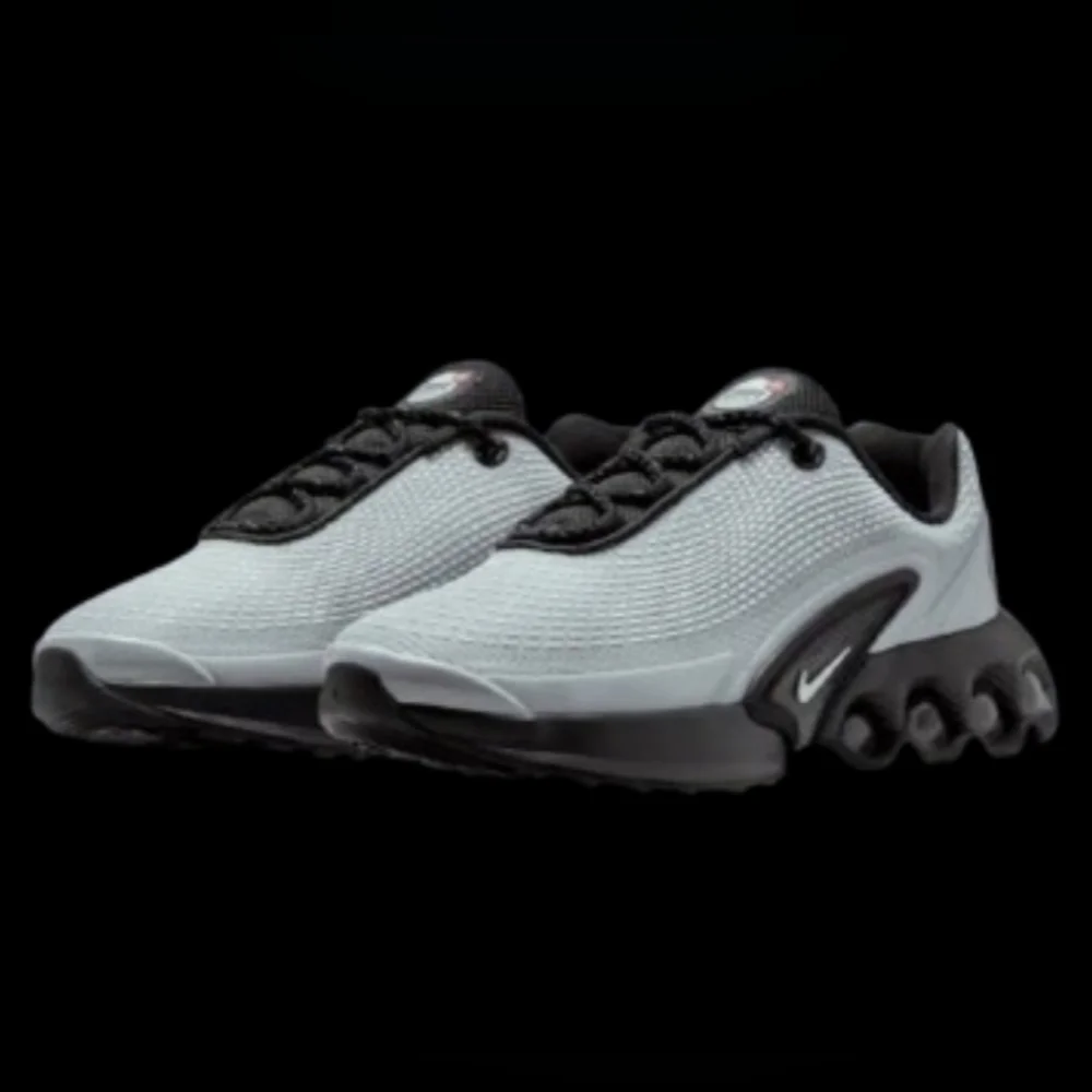 Nike Air Max DN Running Kids Size 6.5Y/Womens 8 Cool Grey Black